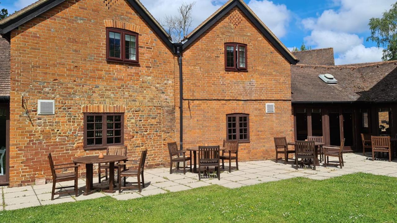 The Grange On Warbrook Estate Hotel Hook  Exterior foto